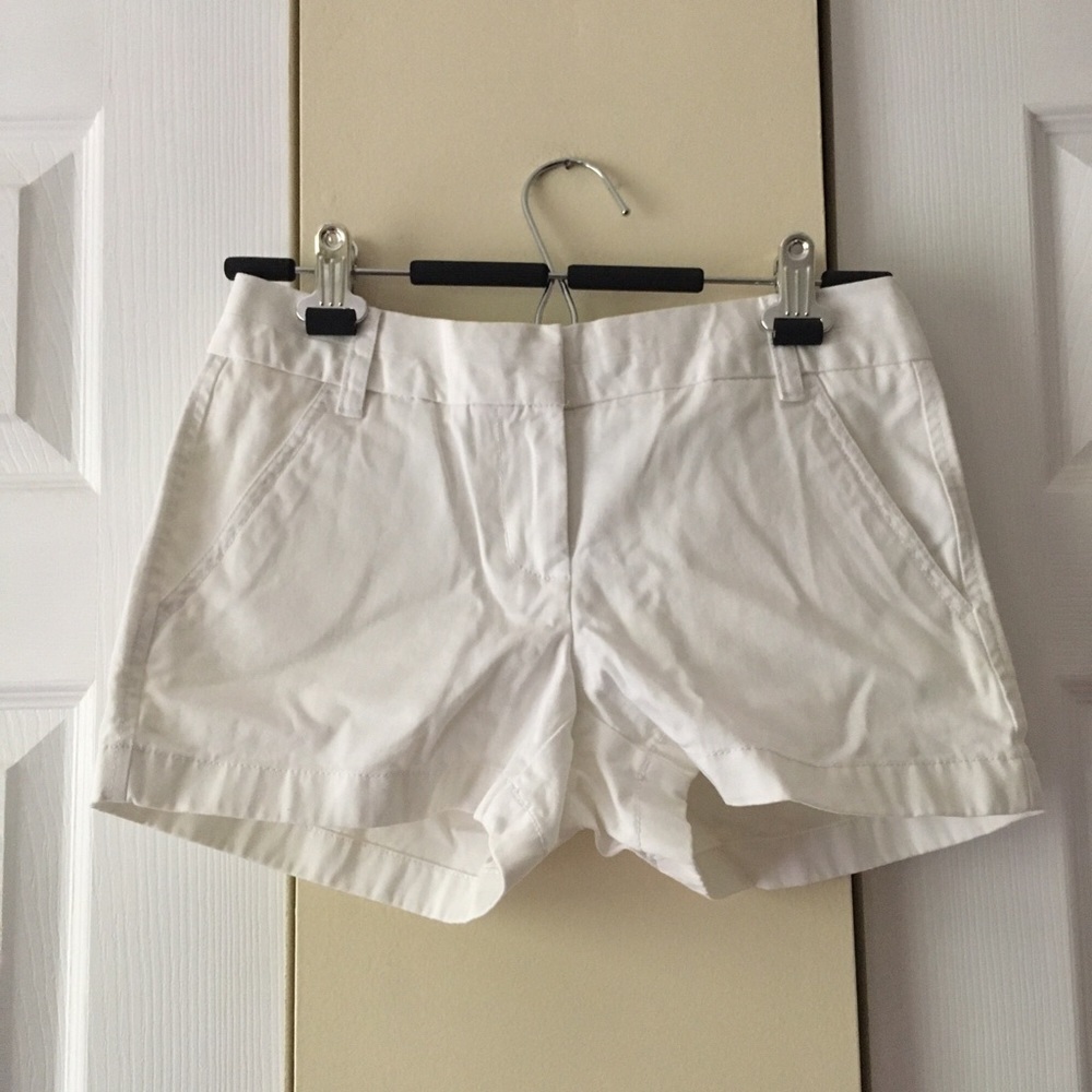 J.Crew White Chino Shorts - 3in hem - Size 00
